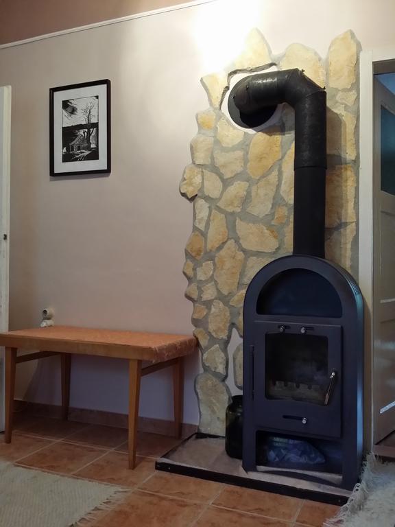 Apartament Boris Apartman Gyula Zewnętrze zdjęcie