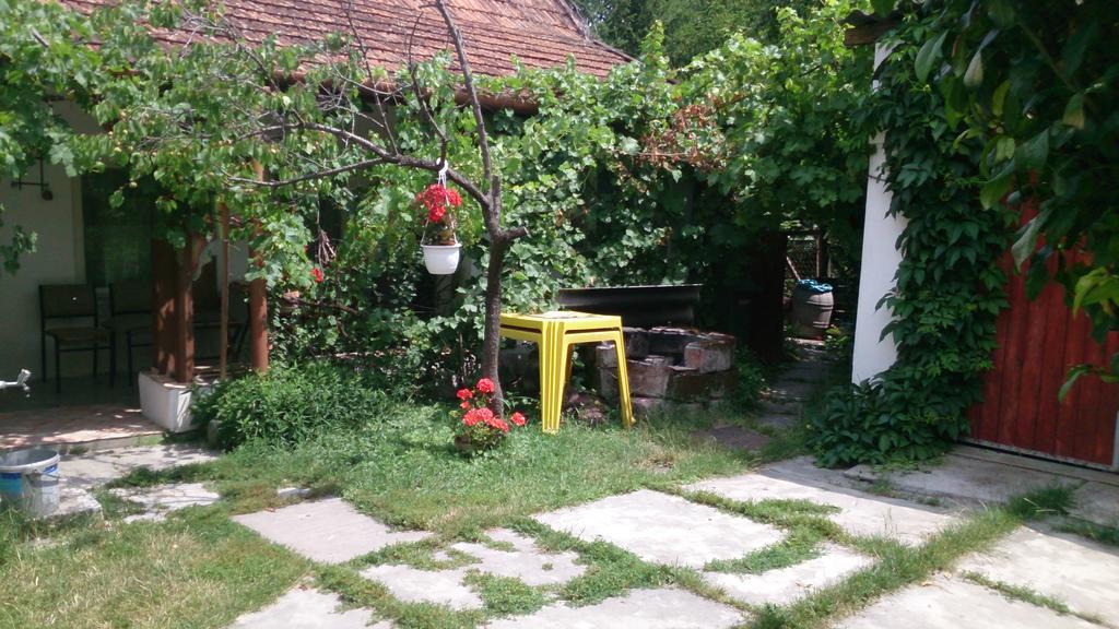 Apartament Boris Apartman Gyula Zewnętrze zdjęcie