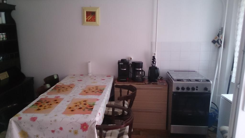 Apartament Boris Apartman Gyula Zewnętrze zdjęcie
