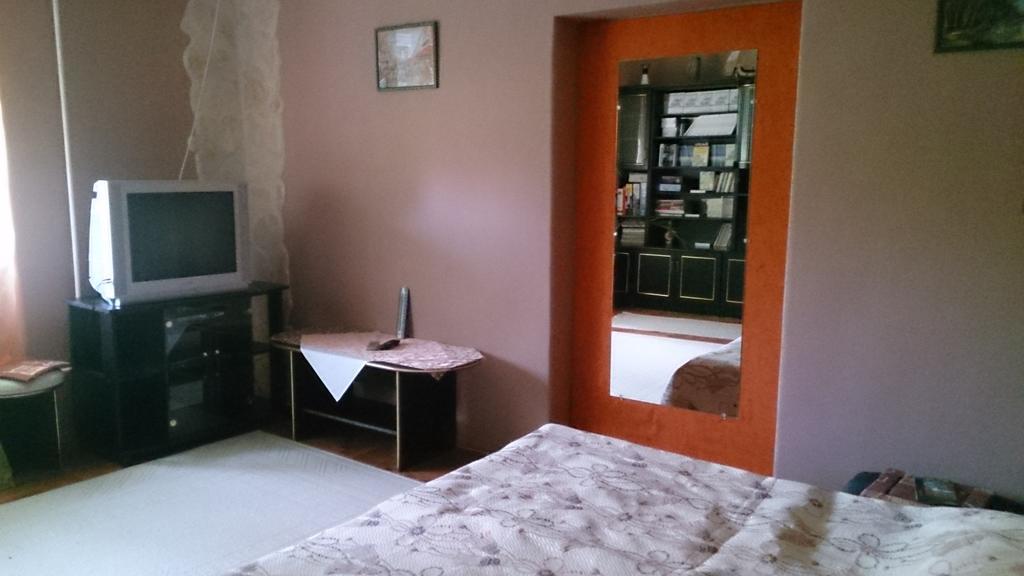 Apartament Boris Apartman Gyula Zewnętrze zdjęcie